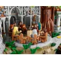 Vue intérieure de Fondcombe LEGO avec Gandalf, Elrond, Frodon et autres figurines réunies sur une terrasse à colonnes ornées Vue intérieure de Fondcombe LEGO avec Gandalf, Elrond, Frodon et autres figurines réunies sur une terrasse à colonnes ornées