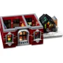 Panoramica del jazz club LEGO con facciata rossa aperta che rivela interni dettagliati e edificio nero adiacente Panoramica del jazz club LEGO con facciata rossa aperta che rivela interni dettagliati e edificio nero adiacente